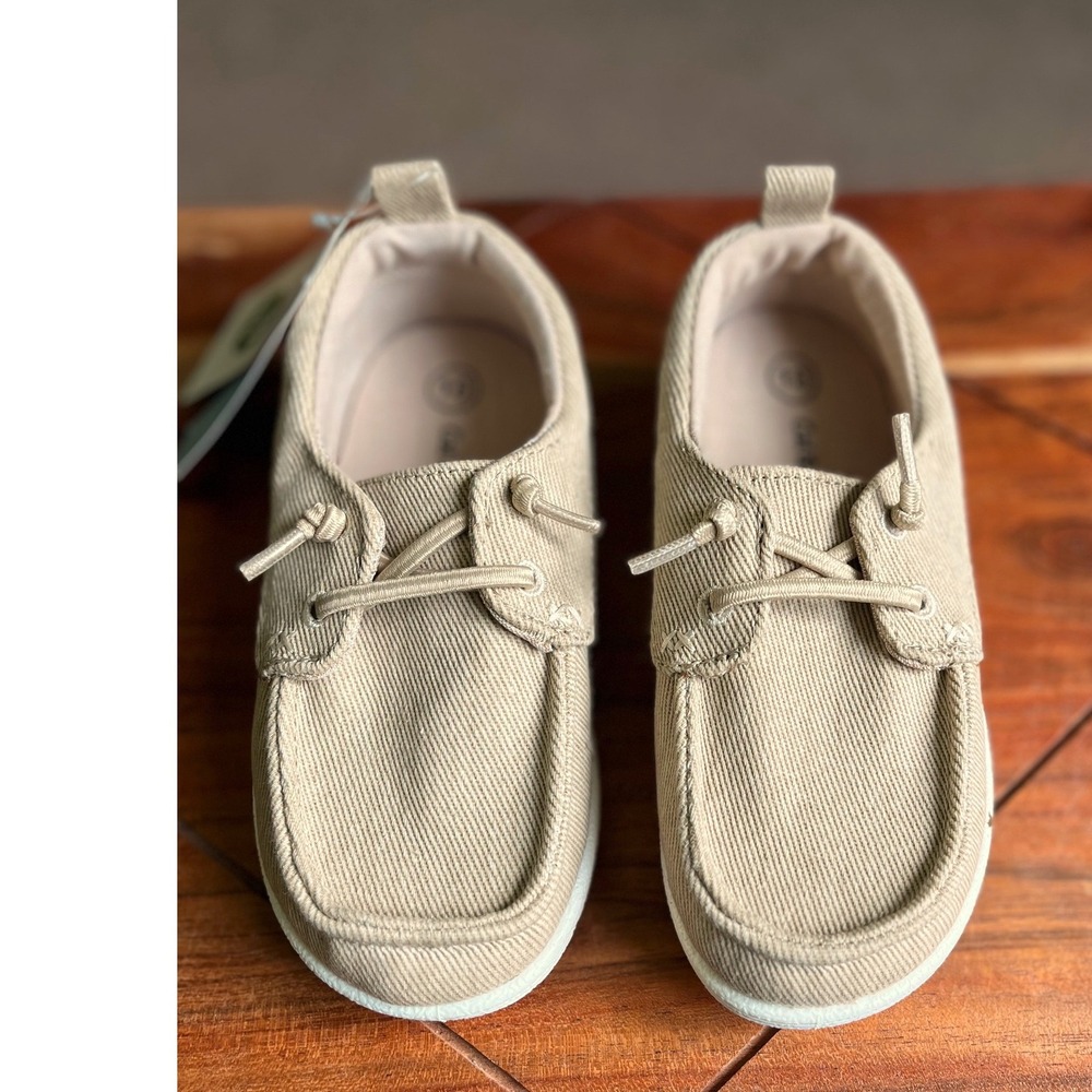 Cat & Jack Kids Tan Canvas Slip On Boat Shoes Moc Toe Loafers Size 10 NEW